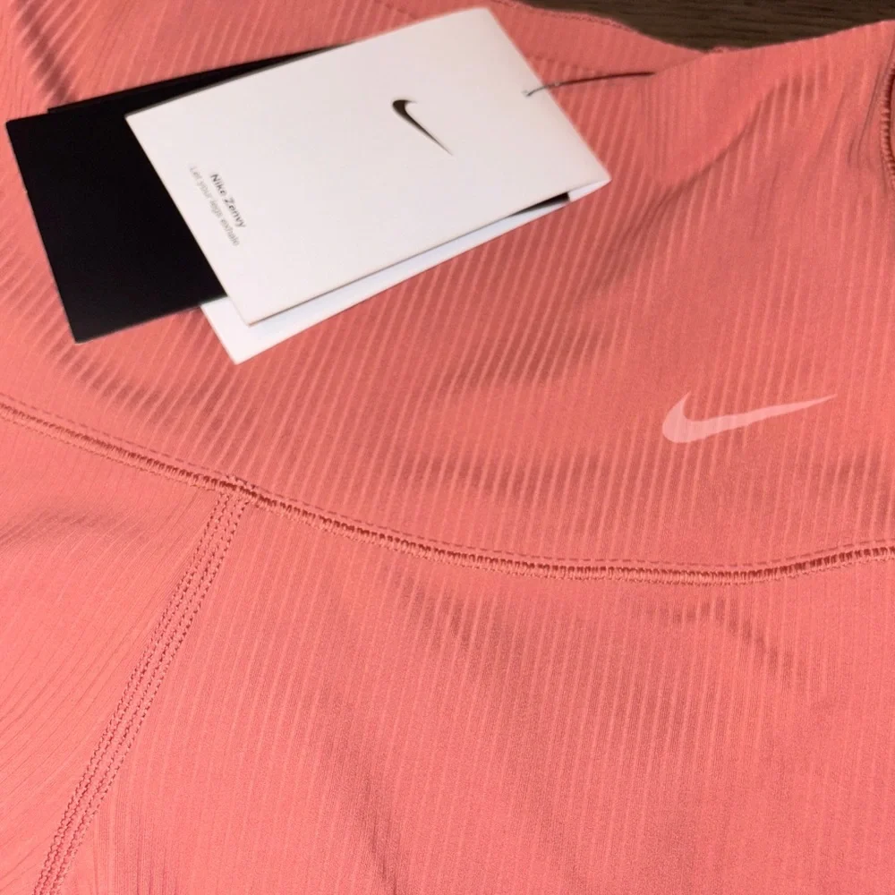 Nike Peach Ribbed Leggings NWT - Picture 5 of 8